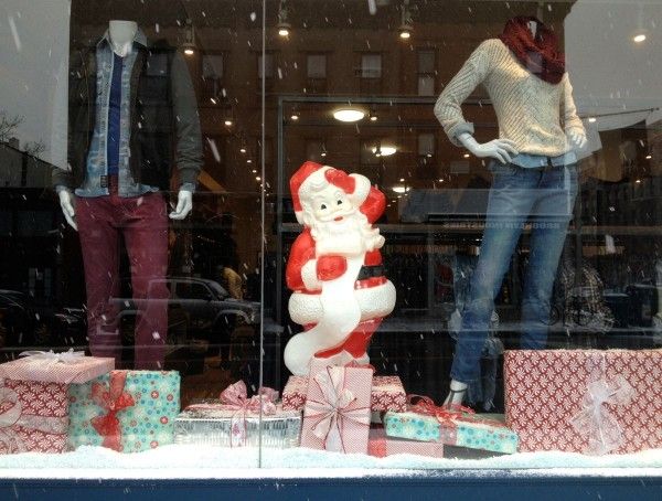 Santa in Mavi Window