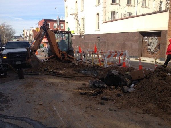 water main rupture 21st street