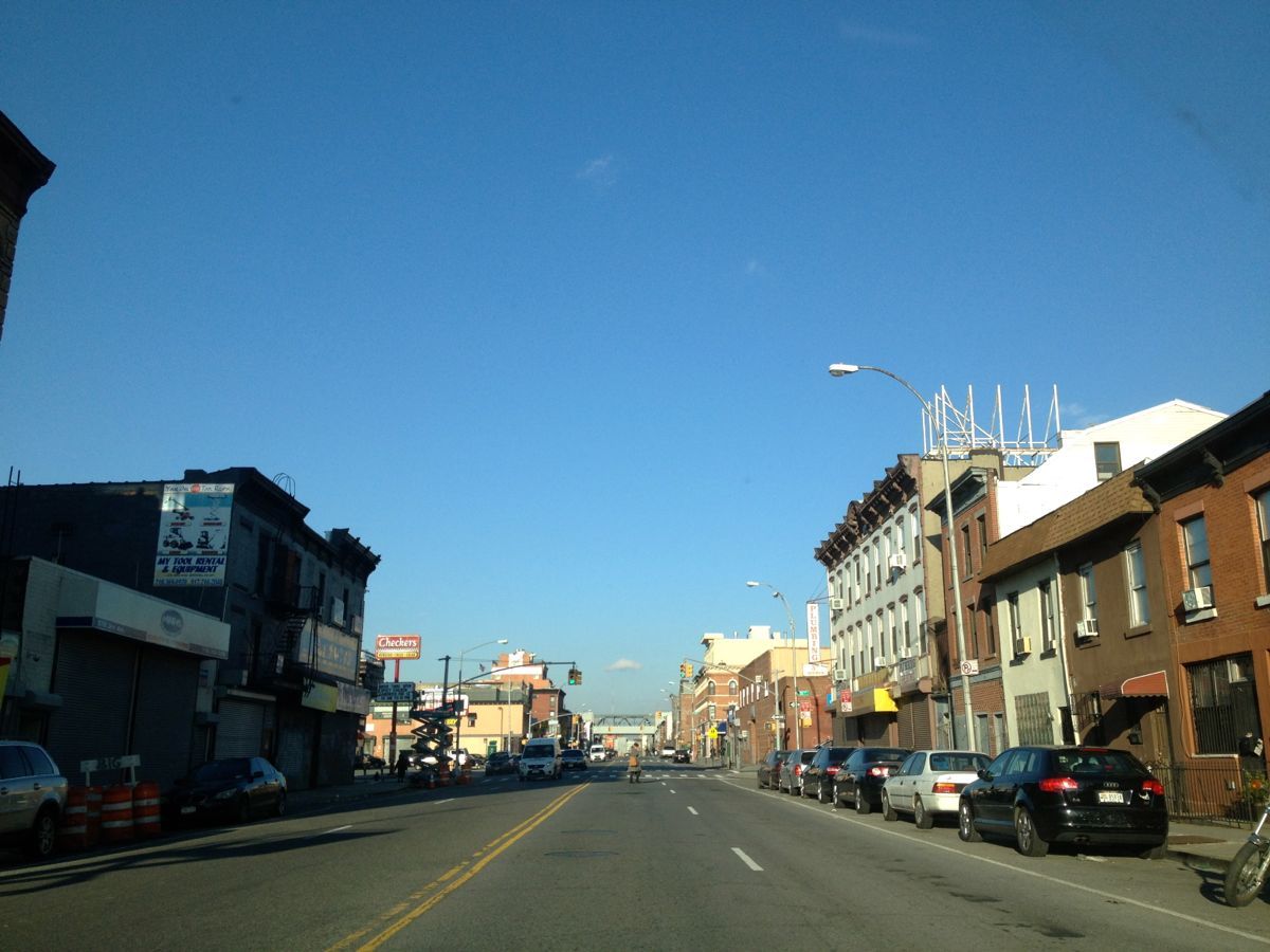 South Slope Gowanus Roads: 3rd Avenue between 15th & 16th Streets in Gowanus