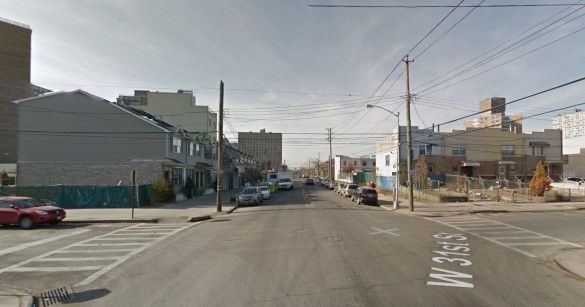 Mermaid Avenue and West 31st Street. (Source: Google Maps)