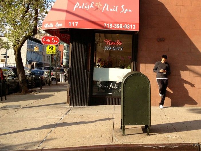 5th Avenue at Sterling, Polish Nail Spa