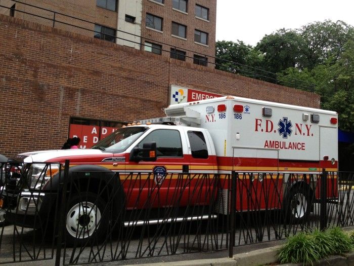 fdny ambulance brooklyn hospital