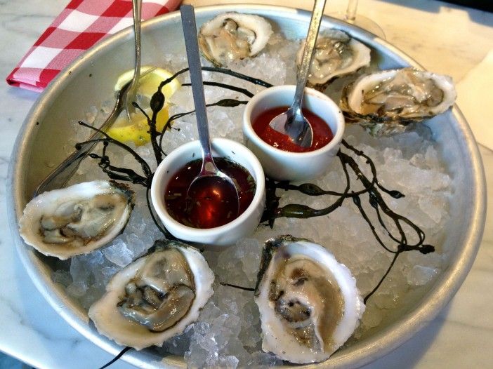 oysters at Grand Central Oyster Bar Brooklyn