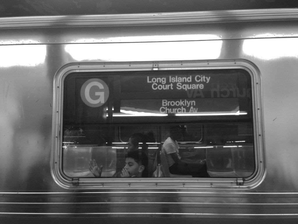 g train subway