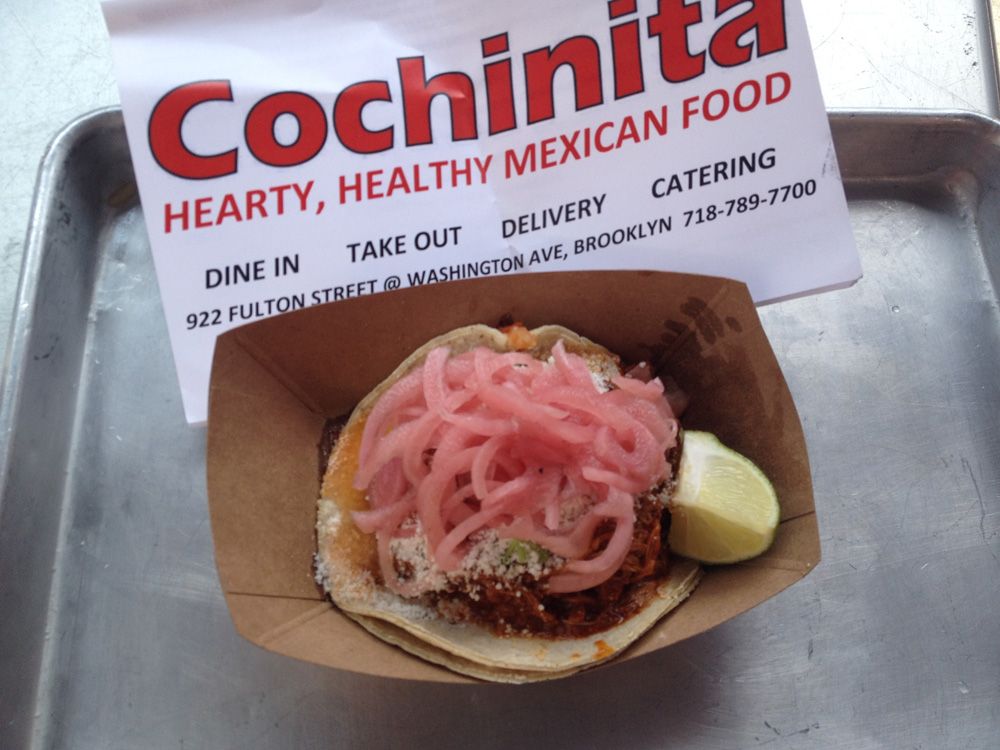 Cochinita taco