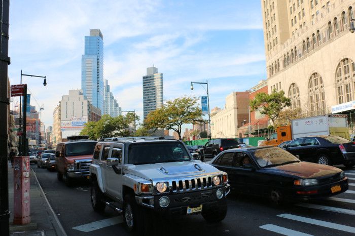 traffic jam on atlantic avenue by oswaldo cabrera