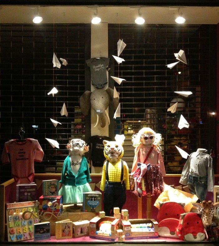 kids window display 5th ave