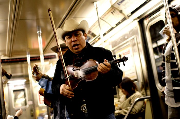 subway mariachi band by Jos Contràz