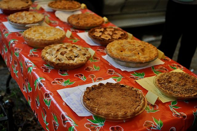 Annual Apple Pie Bake-Off At The Cortelyou Greenmarket This Sunday – Sign Up To Compete Before Saturday Night