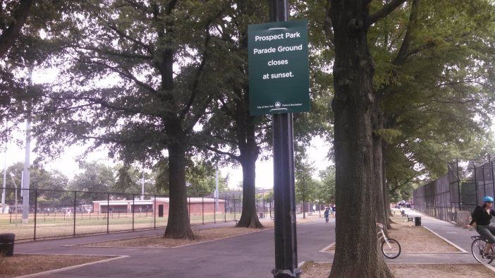 rsz_1prospect_park_parade_grounds_sign1.jpg