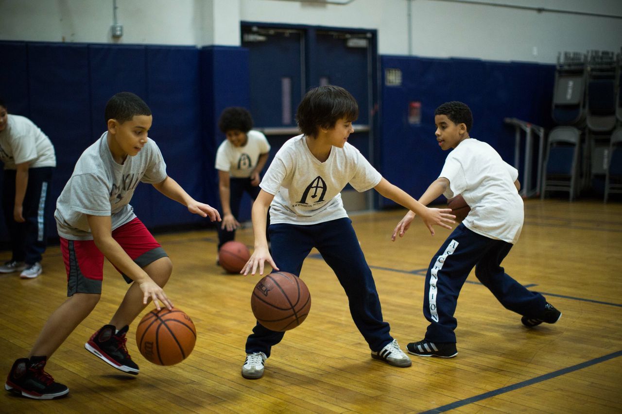 KinG Hoops NYC Runs 8-Week Basketball Program For Kids In Park Slope (Partner)