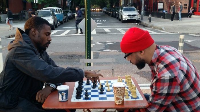 photo finish - chess on fulton street