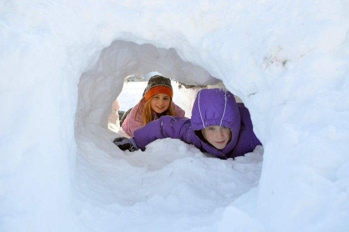 20 Ways To Entertain Your Kids On The First Snow Day Of The Year