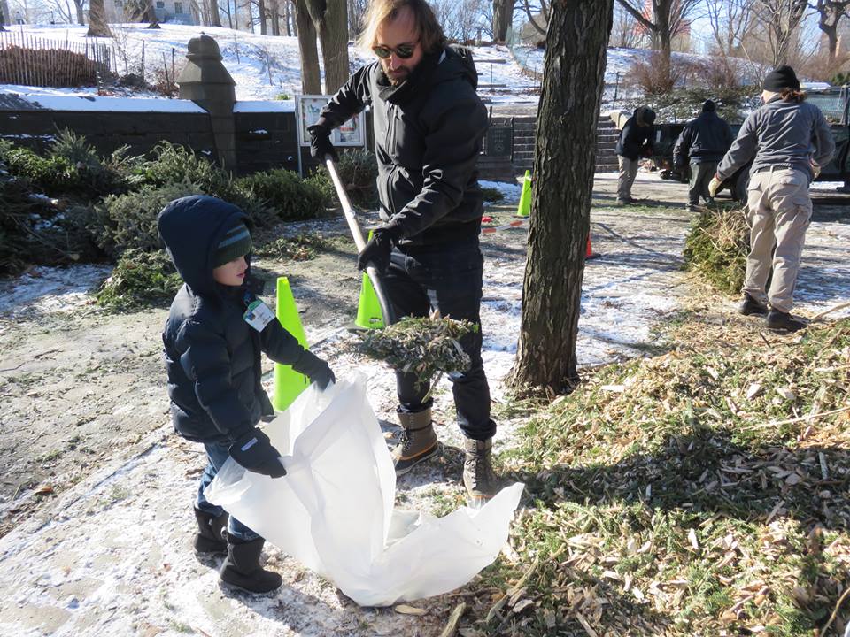 Fort Greene Park’s MulchFest 2015 Sets Record