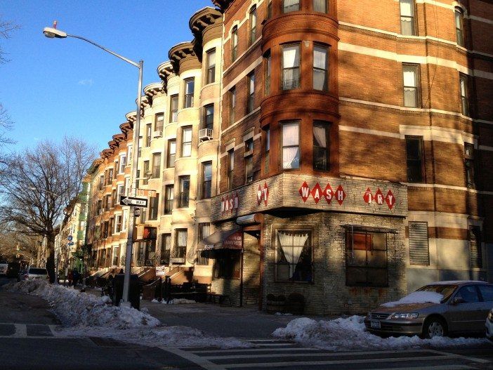 wash dry laundromat 8th avenue