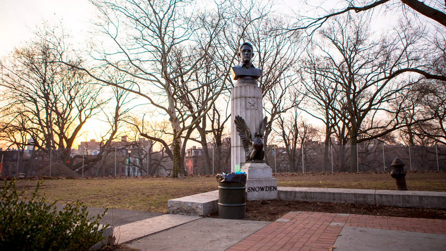 Prison Ship Martyrs Monument Vandalized With Edward Snowden Bust