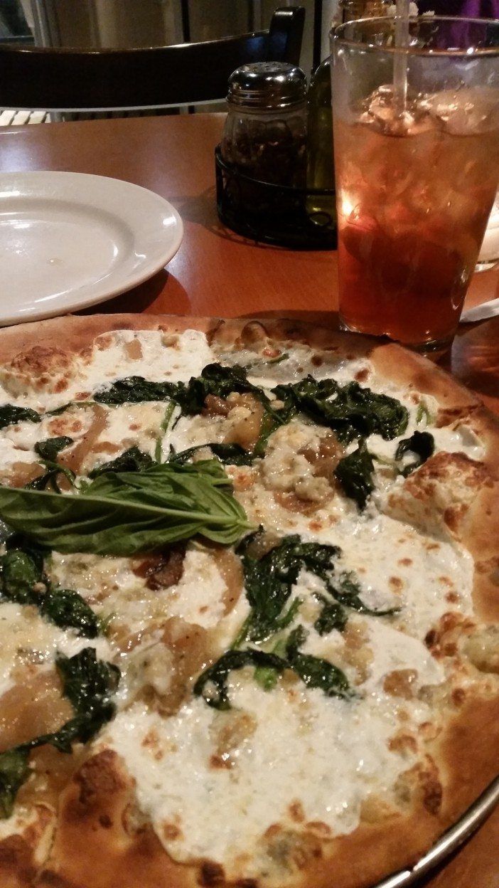 graziellas gorgonzola pizza