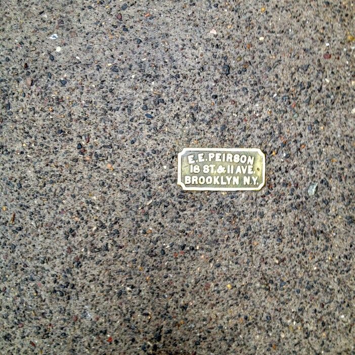 a park slope sidewalk plate