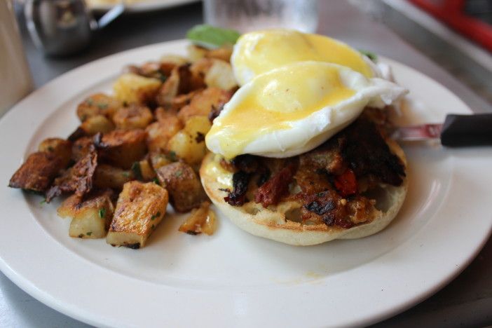 Corned Beef Hash Eggs Benedict