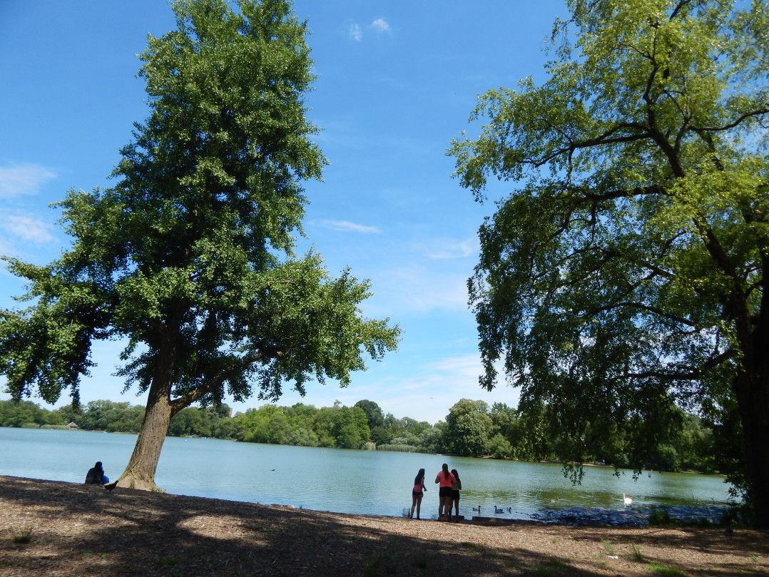 Prospect Park girls by lake