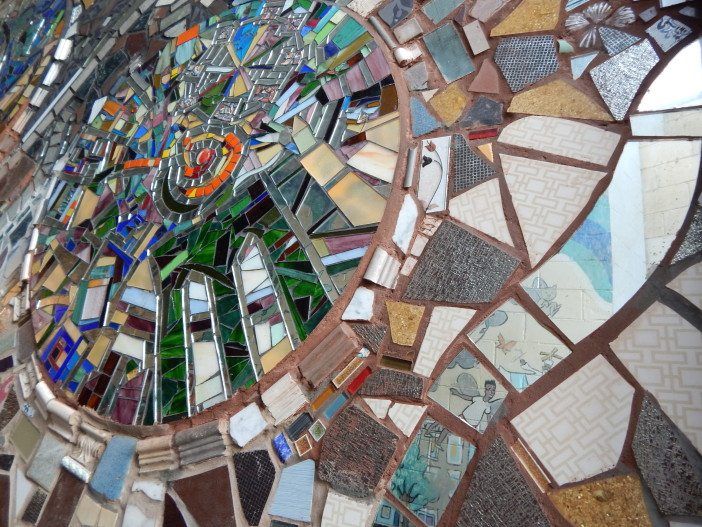 The Newkirk Plaza mosaic by Juan Carlos Pinto.