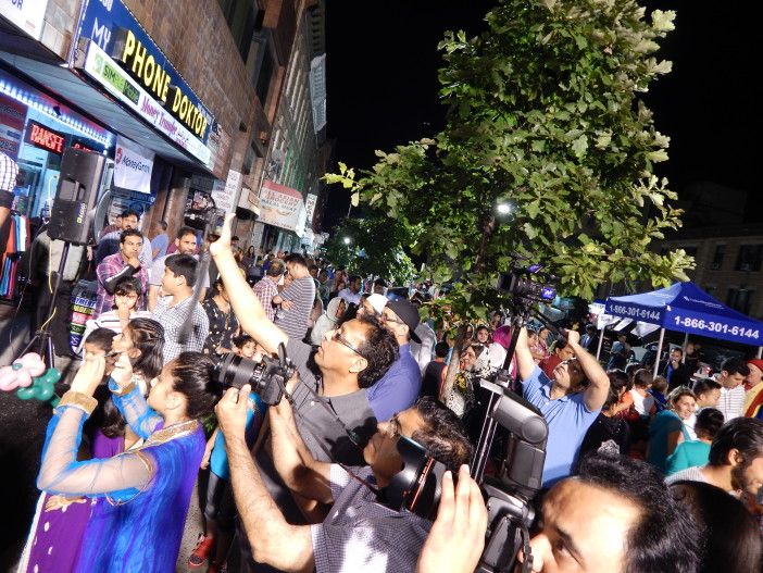 Chand Raat crowd with cameras