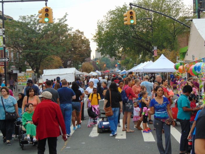 Last year's Flatbush Frolic. Photo by Ditmas Park Corner