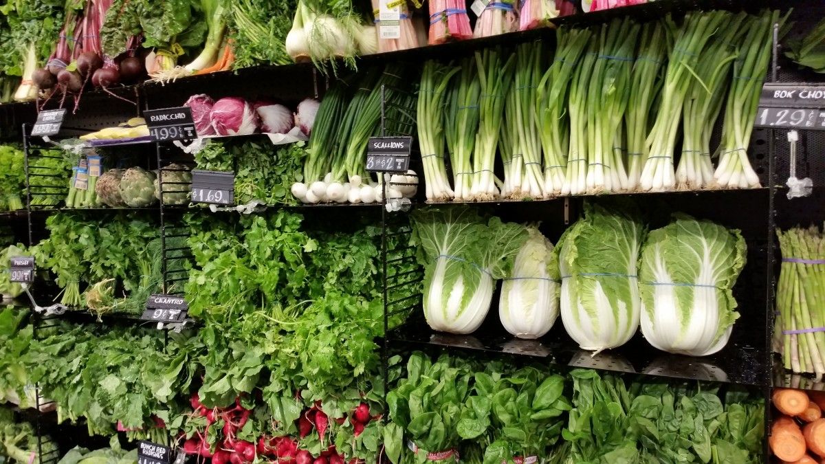 Windsor Terrace Key Food grand opening veggies