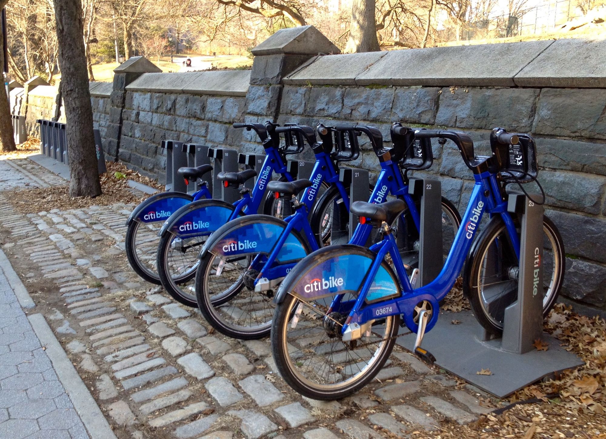DOT Explores Expanding Bike Share Program Across NYC With Dockless System