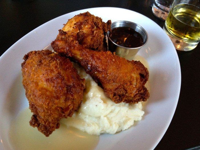 plate of fried chicken at walter's in fort greene