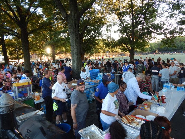 The crowd at last night's National Night Out enjoyed a free barbecue. Photo by Ditmas Park Corner