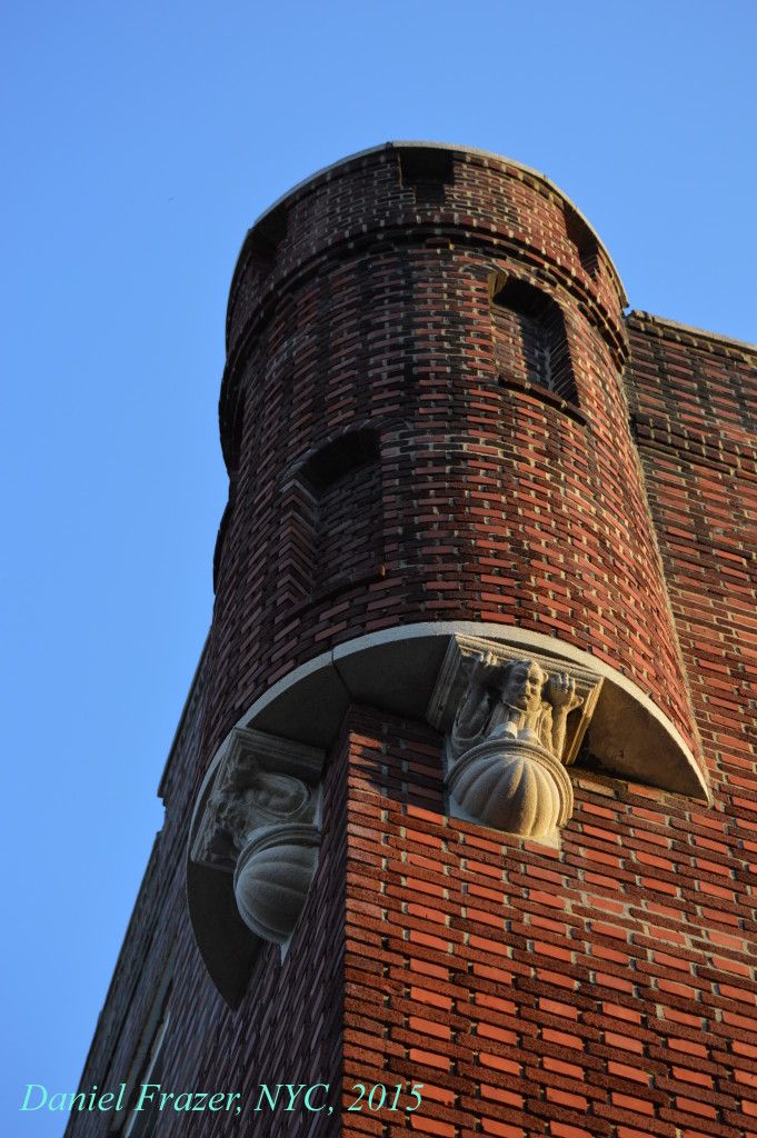 One of the cleaner examples of a local gargoyle on West 6th Street and Quentin. Circa 1915. (Photo by Daniel Frazer)