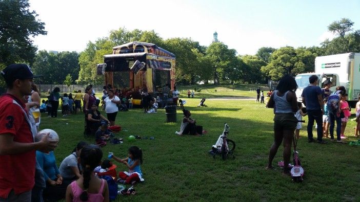 bouncy houses in fort greene park