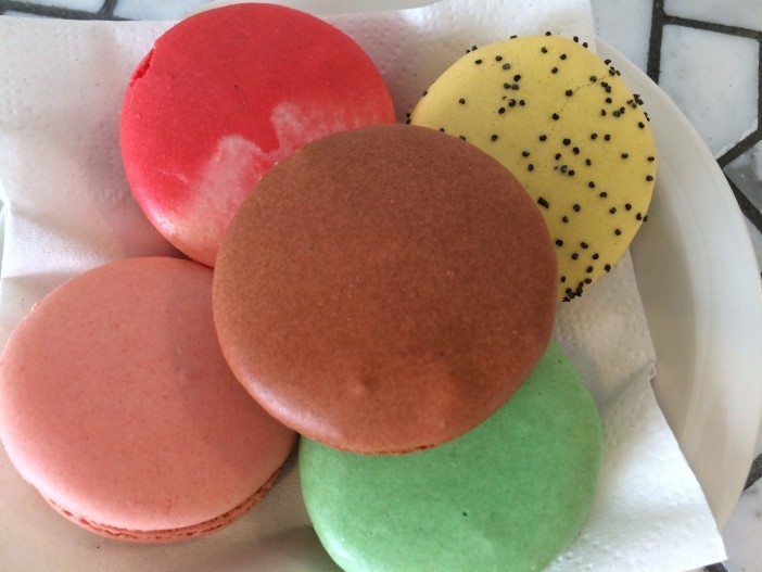 Macarons at Woops!