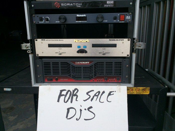 DJ Turntable for sale