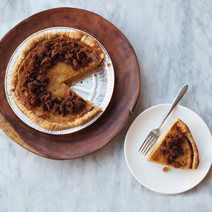 Ginger Cookie Pumpkin Pie. (Photo via The Good Batch)