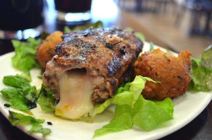 The ground beef and lamb stuffed with Havarti cheese. (Photo: Alex Ellefson / Sheepshead Bites)