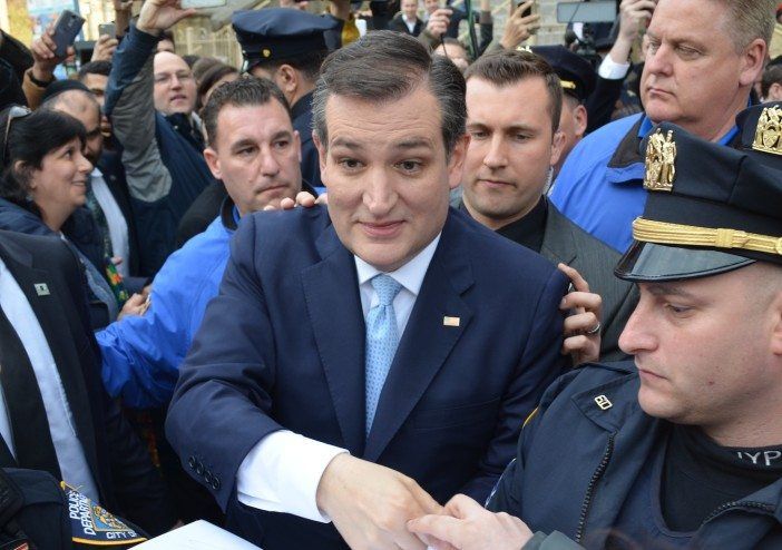 Senator Ted Cruz greeting supporters outside the Jewish Center of Brighton Beach. (Photo: Alex Ellefson / Sheepshead Bites)