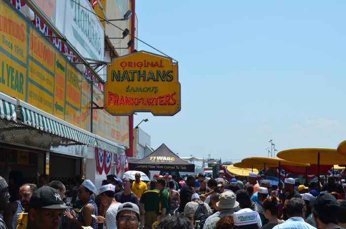 5 Cent Hot Dogs Bring Thousands To Nathan’s For 100th Anniversary