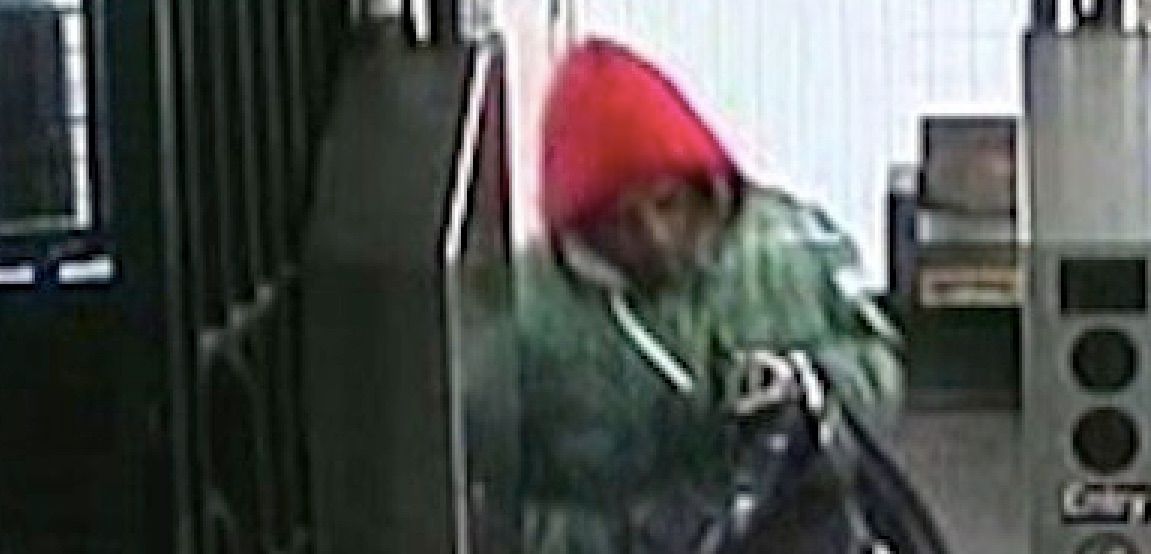 NYPD Searching For Subway Cell Phone Thief