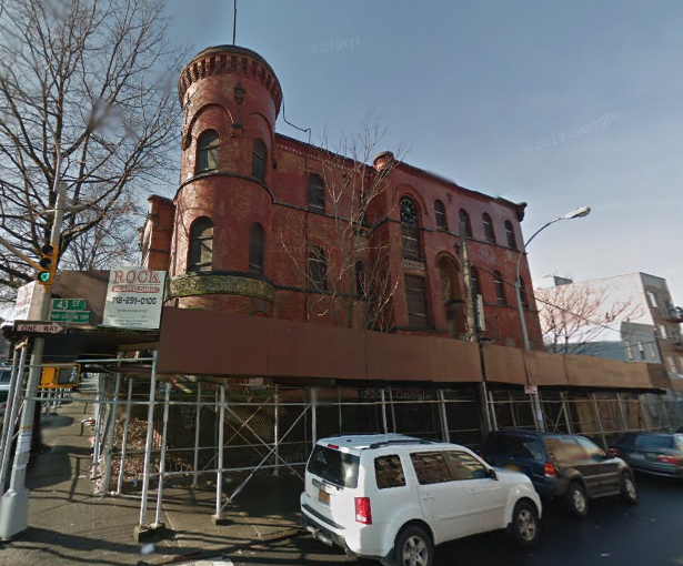 Poll: Should This Sunset Park Landmark Be Torn Down To Make A School?