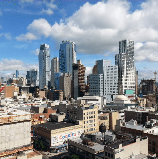 The nascent Brooklyn skyline. (Courtesy Twitter/wunderluft)