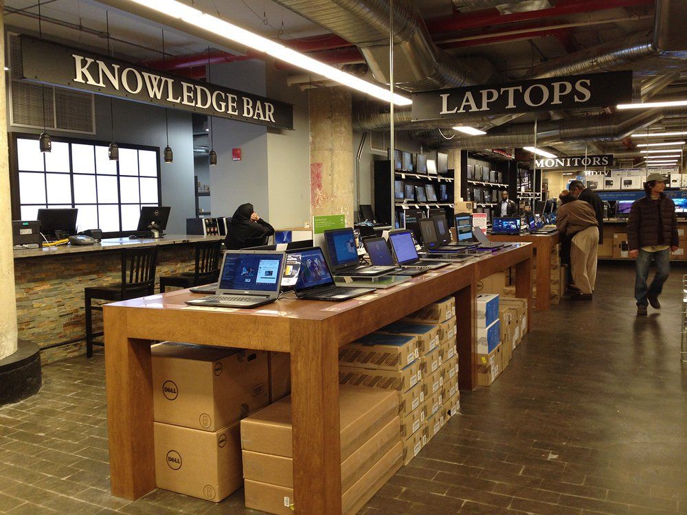The "Knowledge Bar" at Mico Brooklyn for compute user classes, tips & tricks. (Courtesy: Sharon C.)