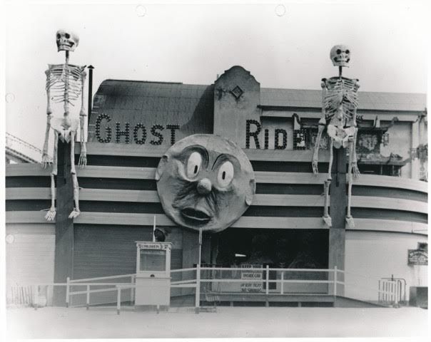 Luna Park in Melbourne, 1938, Photo courtesy of Luna Park Melbourne