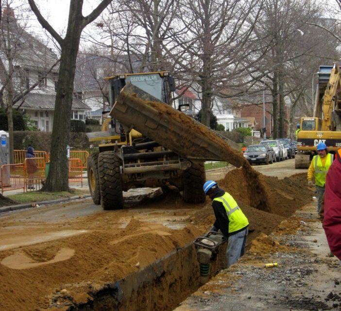 7 miles of new water mains in Kew Gardens, Queens, December 2014. (Photo by NYC water / twitter)