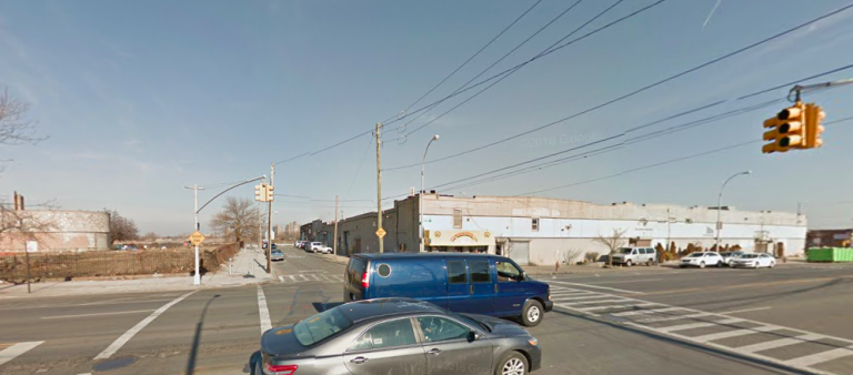 The proposed site of the homeless shelter on the corner of Neptune Avenue and West 23rd Street. Photo via Google Maps