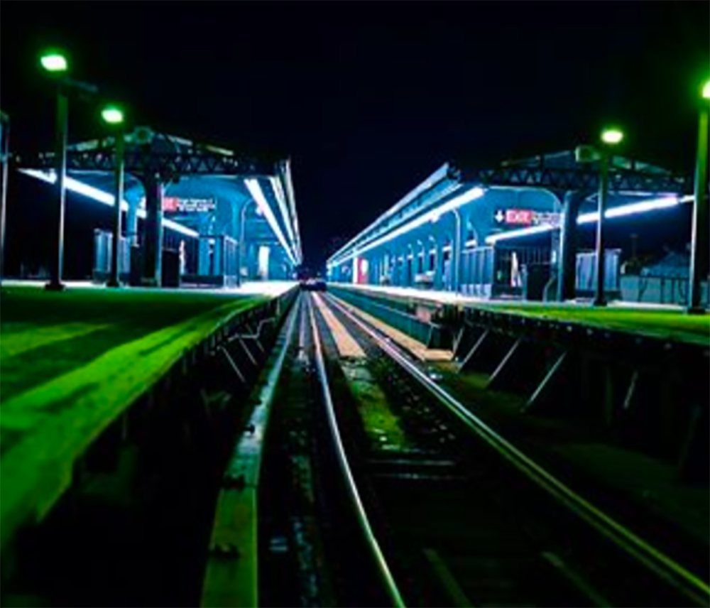 At the Kings Highway F train station. Shot on 4th Avenue in Bay Ridge. (Photo by Anthony Arrigo)