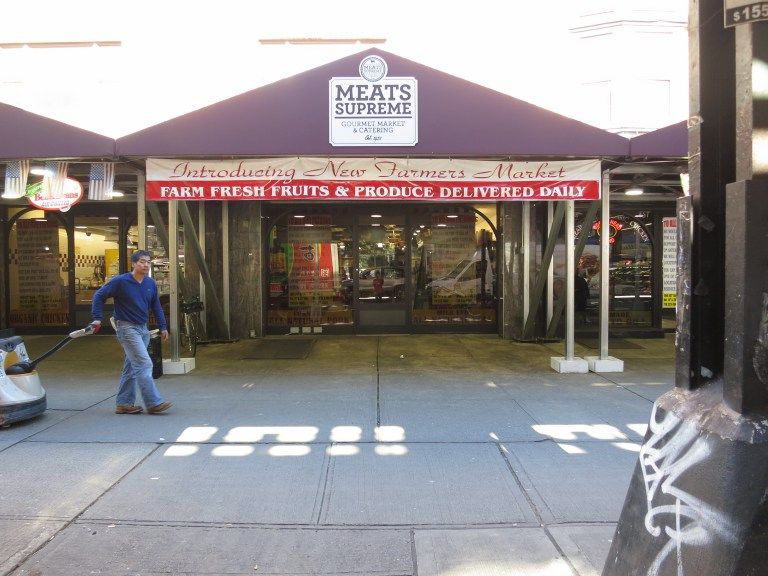 Meats Supreme, on its second to last day of business. (Photo by Hannah Frishberg / Bensonhurst Bean)