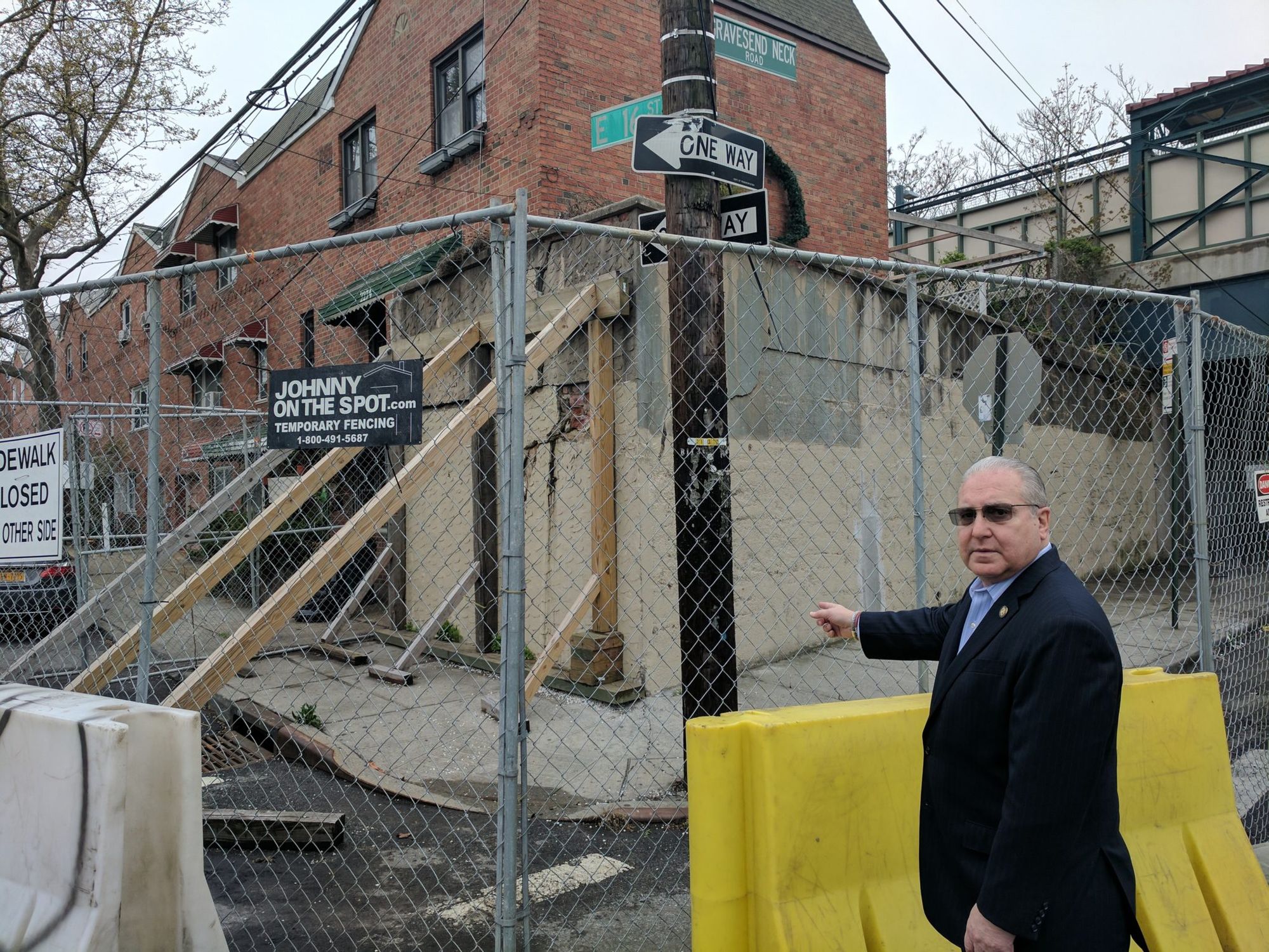Long-Neglected Neck Rd Corner Will See Light Of Day, Says Cymbrowitz