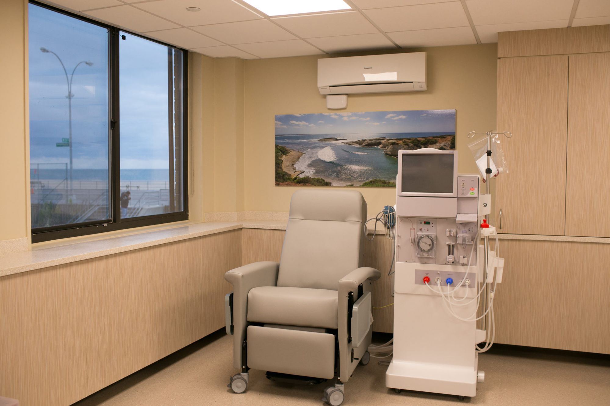 Sea Crest Rehabilitation Center Celebrates The Grand Opening Of New Dialysis Center Cassena